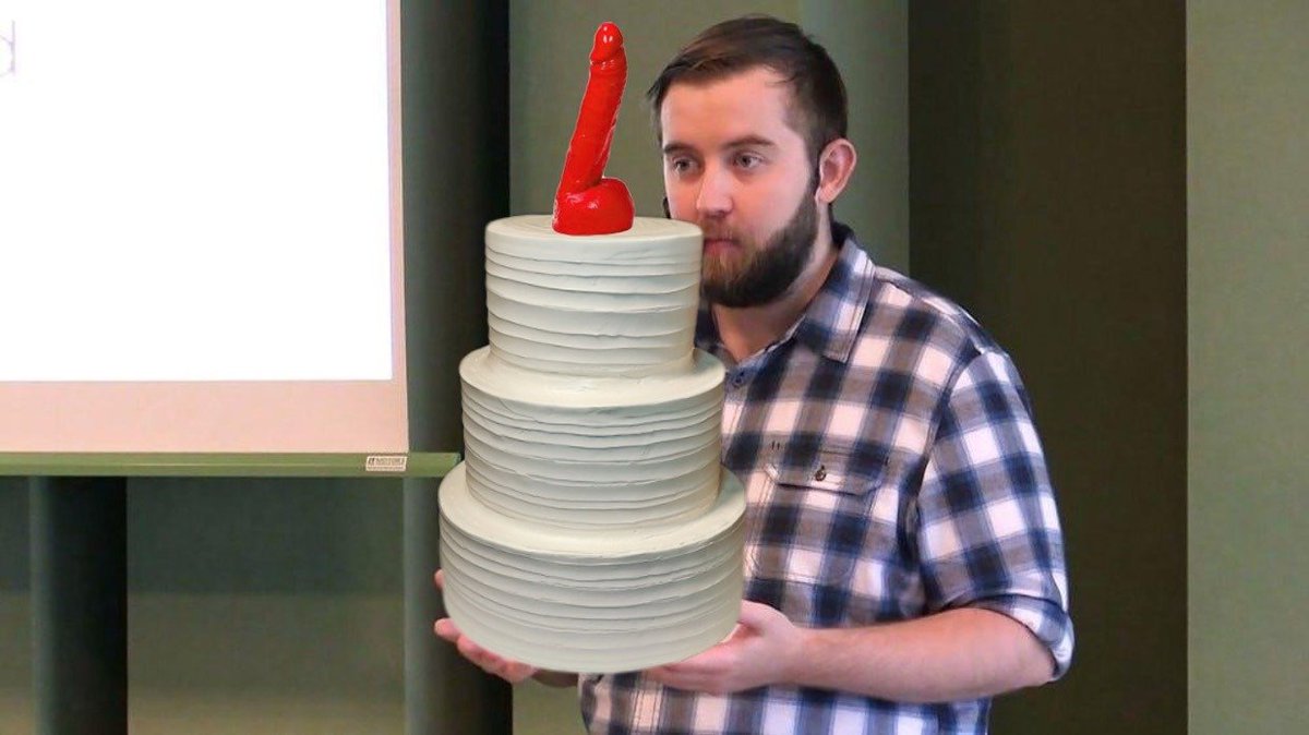 Happy birthday <a href="/finrekt/">finrekt</a>!