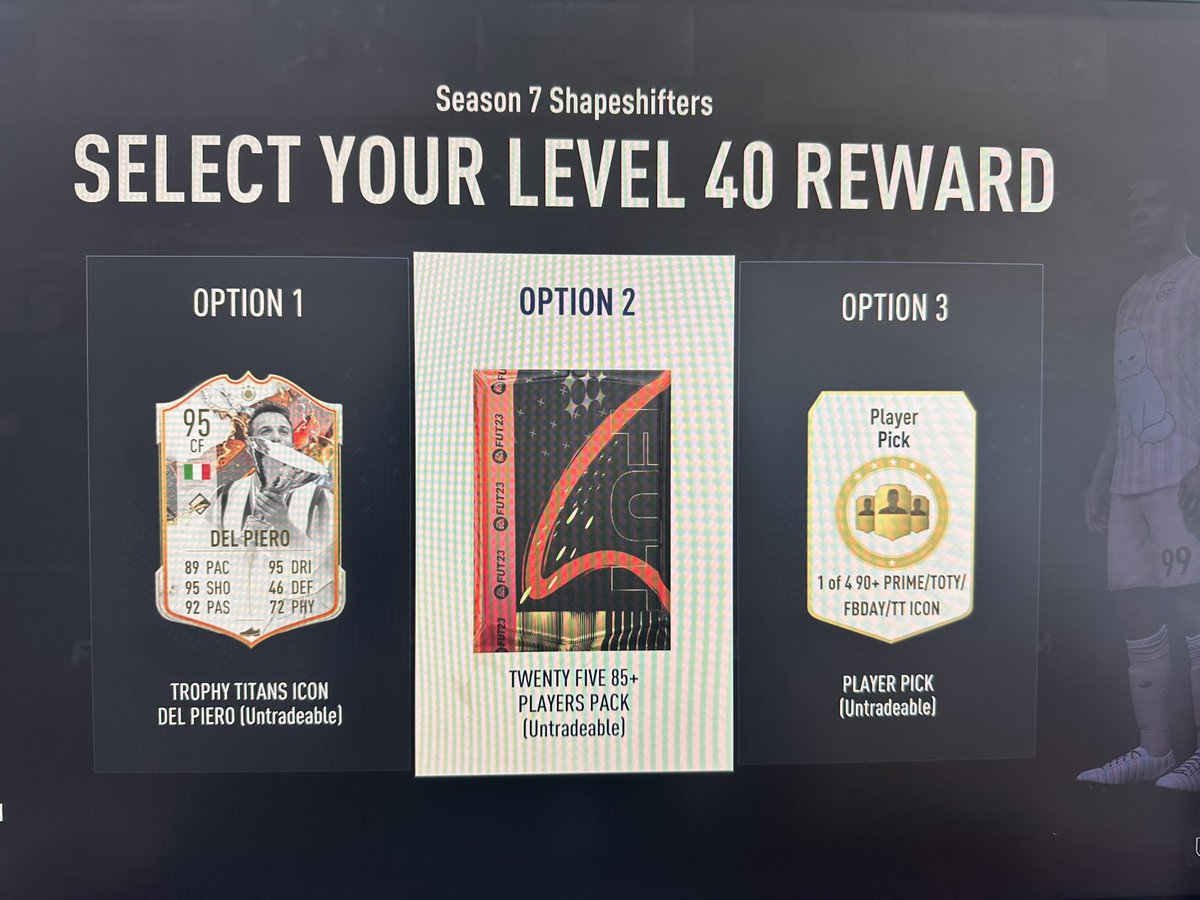 What is the right choice here guys?? Tbh I want to take the icon pack and try to pack Maldini 95 CB! 

#fifa #fifa23 #fut #fut23 #fifaultimateteam #soccer #laliga #twitch #livestream #followme #eafifa #fifaluck #futbol