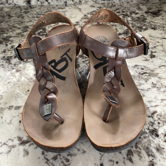 plusitscute's tweet photo. So good I had to share! Check out all the items I'm loving on @Poshmarkapp from @Pubabolu #poshmark #fashion #style #shopmycloset #cece #terragemms #otbt: https://t.co/Gnmg00ryqS https://t.co/e4d3vrgoSQ