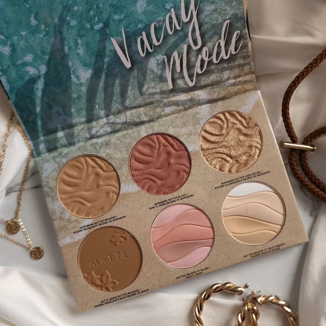 PFCosmetics's tweet image. Vacation season is here &amp;amp; no vacation is complete without Butter Dream Team Face Palette🌴✨ 
Shop now at  @Walgreens &amp;amp; make your dream vacation a reality!
TAP to shop online: pformu.la/WAG-BDTP 
#Walgreens #PhysiciansFormula #ButterDreamTeam #SummerGlow 
Image: jayjacinto_