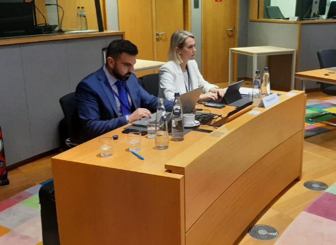 EUCPNspain's tweet photo. La RN de @EUCPN Alma Herrera junto al PC de la Red de Javier Martinez, en el Grupo de expertos LEWP  @EUCouncil en donde se ha presentado el documento "Towards a European strategy for General Crime Prevention” #eu2023es https://t.co/6p2EvB0Jmr