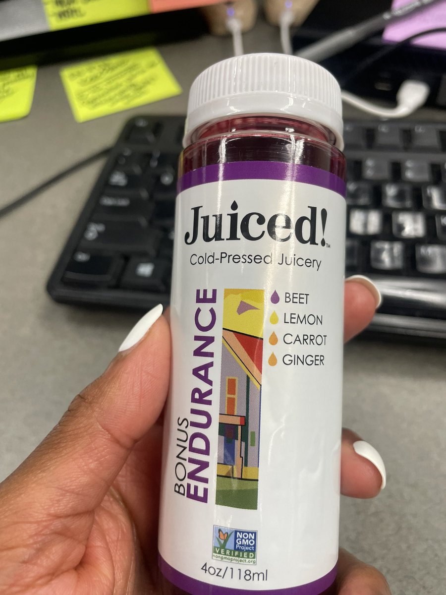 I feel so loved ! When your friend surprises you with a juice on a heavy news day! ❤️ <a href="/Katiera_Winfrey/">Katiera Winfrey</a> thank you!