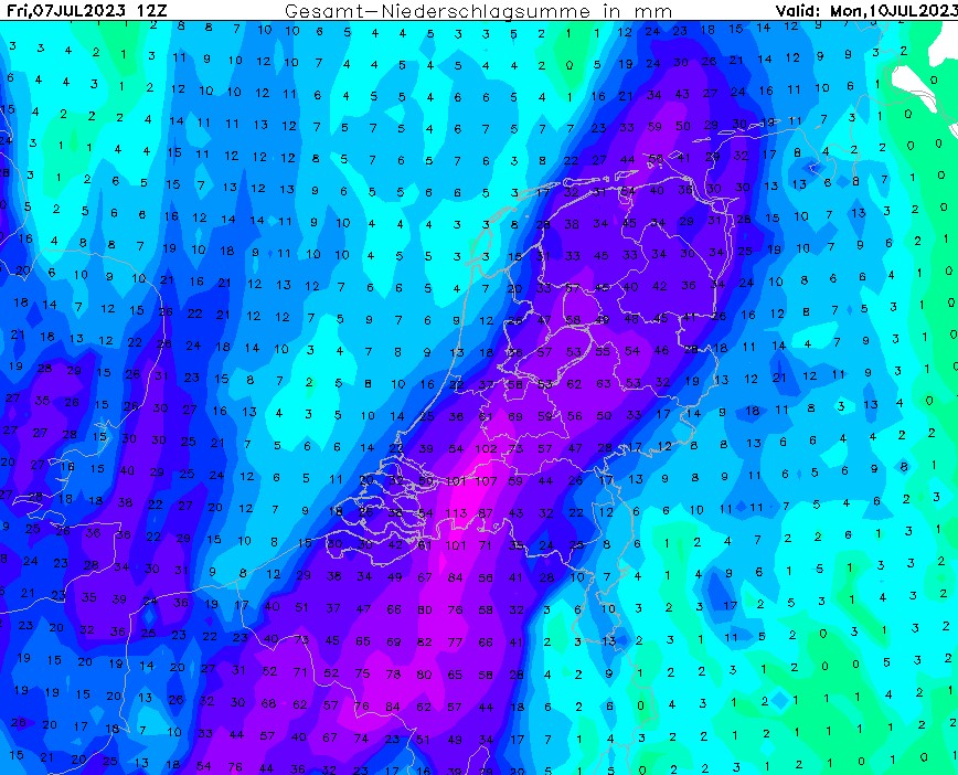 Wat een gigantische bak water berekent het Engelse KNMI (MetOffice) naar maandag. Waterschapsperikelen nabij Dordt wellicht..
Zondvloedachtige neerslagen.