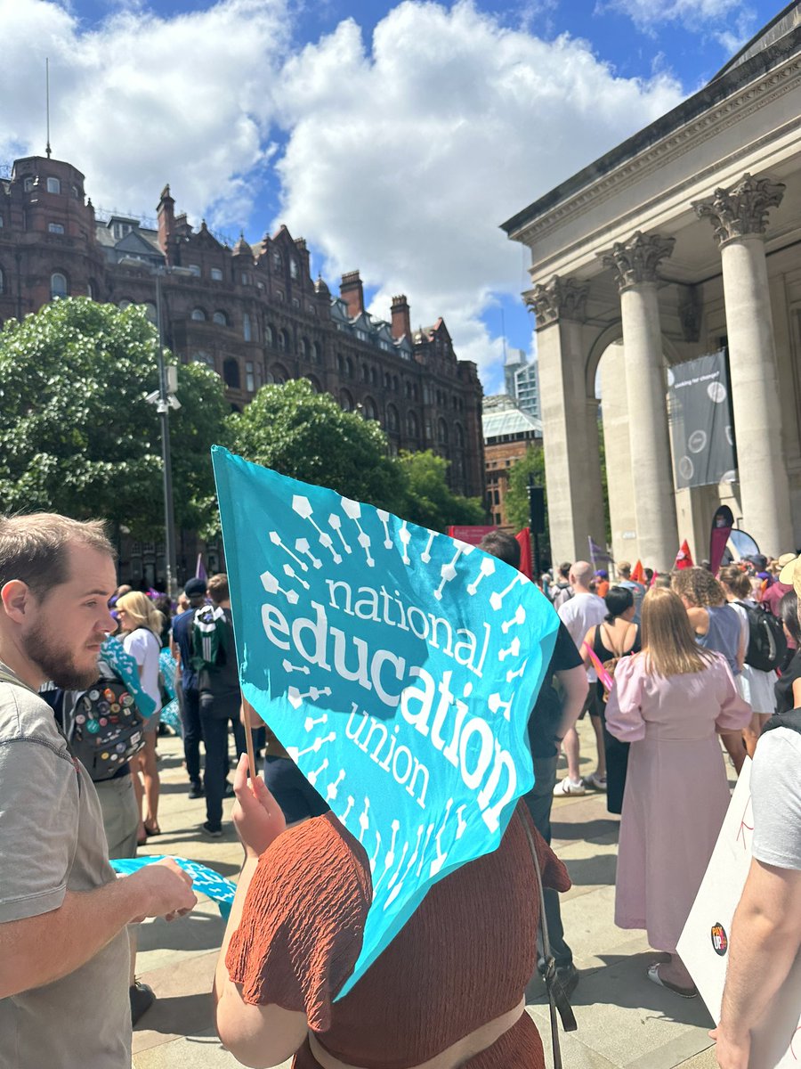 MissAKhan_'s tweet photo. @NEUnion https://t.co/LL7rDLkrfd