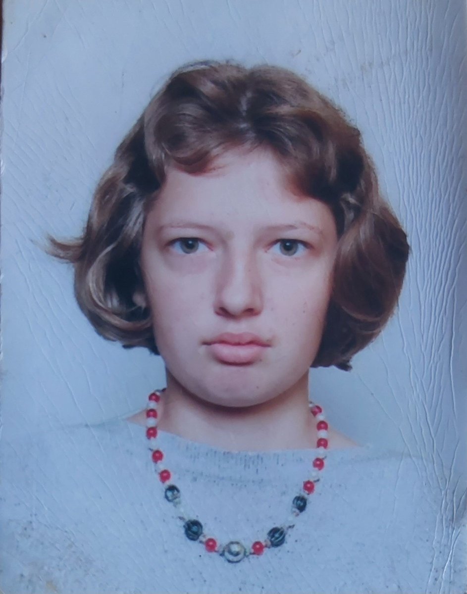 #policijameklē bezvēsts pazudušo 1987. gadā dzimušo Ilzi Šemeti, kura kopš 22. jūnija nav atgriezusies dzīvesvietā Tukuma novadā, Lapmežciemā, Stadiona ielā. Sievietei ir veselības problēmas.
☎️Aicinām atsaukties ikvienu, kurš zina viņas atrašanās vietu, zvanot: 67006736 vai 110.