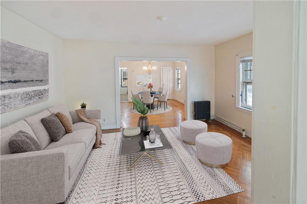 MaguireRealty's tweet photo. #OpenHouse July 9 from 12-1pm 5919 Ave O Brooklyn
1 family. 3 br's & 2.5 baths in #OldMillBasin. EIk. Nice size rooms. Fin Basement. $695,000 #ForSale #brooklyn #BayRidge #realtor #NYC @nytimes @barstoolsports @nypost @NYPDnews @nycgov https://t.co/msUSd0Ejio