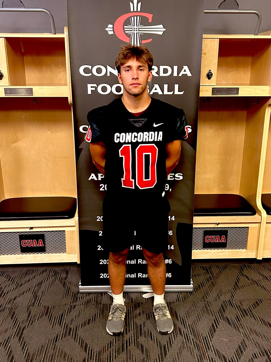 NicholasFinn12's tweet photo. Had a great visit today with @LewisSchadler and @JamariB2024 to Ann Arbor Concordia! Thanks coach @D_Green45  
@CUAA_Football @Coach_COHara https://t.co/LdHpOxOdDS