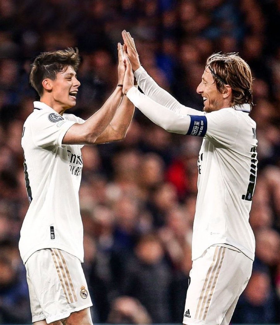 Arda Güler için Alex de Souza ve Luka Modric örnekleri: Semih Şentürk'ten kritik tespit