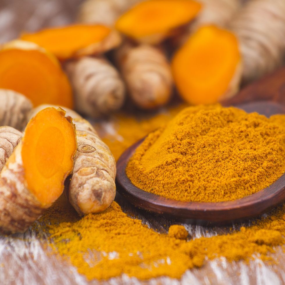 Curcumin boosts cognitive function: 18-month UCLA double-blind, placebo-controlled trial found that curcumin can prevent, even reverse cognitive decline. Brain scans performed pre- and post-treatment also showed decreases in plaque &amp; tangle accumulation, suggesting that curcumin