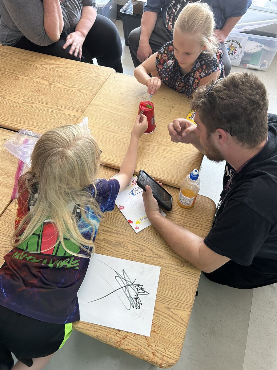 Ms.Poulin tweet media