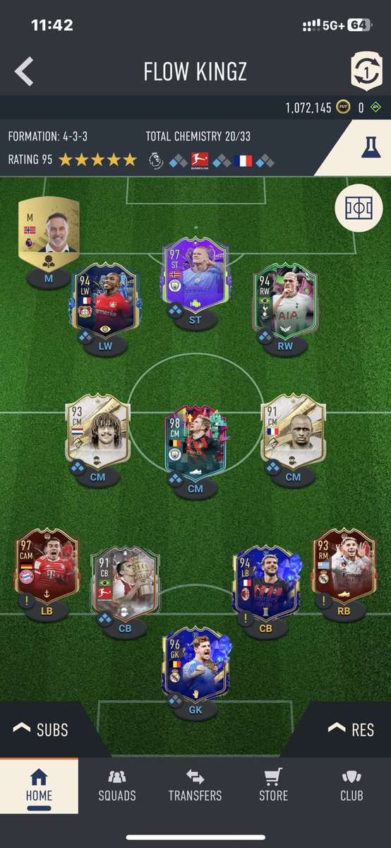 RowanC137's tweet photo. @sub2waldy Packed KDB. I'm willing to sell out. DM if interested https://t.co/amXwyvkv47