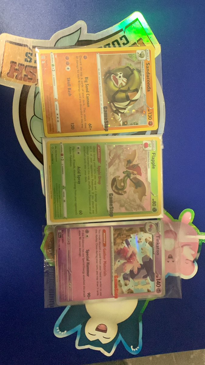 Quazzee_ tweet media