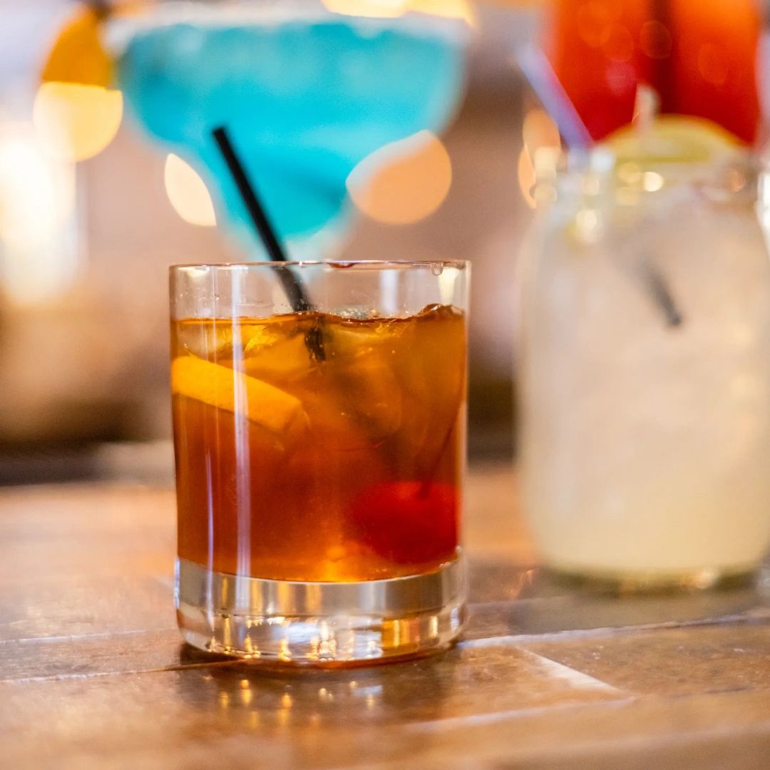 Oak Barrel Tavern tweet media