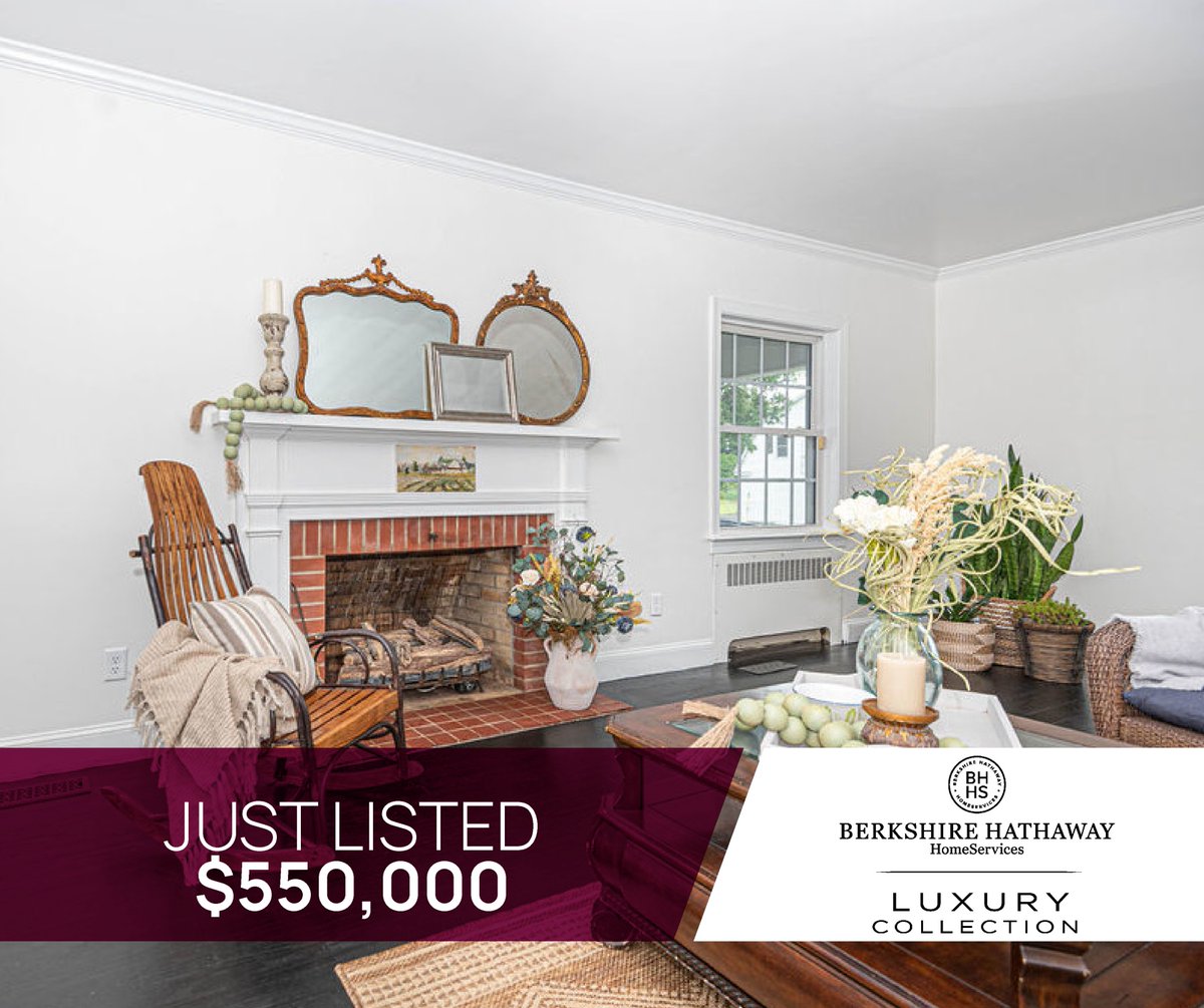 OCShoreLiving's tweet photo. Original hardwood floors flow through this home's heart, giving each room character and a sense of heritage. https://t.co/k0K6CDNxJR