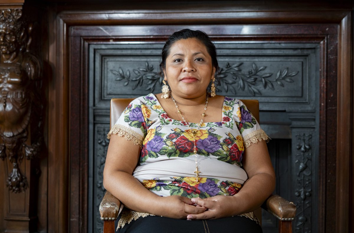EquisJusticia's tweet photo. ¡Nunca más un Yucatán sin las mujeres y comunidades mayas! ✊🏿 El #CADIN trabaja para combatir la discriminación que viven las mujeres de diferentes comunidades mayas, nos alegra ver cómo cosecha los frutos de dicho esfuerzo tan necesario 👏🏾💜
https://t.co/5HACupT0LH https://t.co/ag1YruIZJe