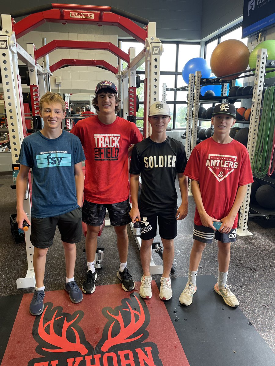 1stDownAntlers's tweet photo. 🏁 Friday Finisher today was Med Ball Madness!

Winners below 👇🏻 https://t.co/E4yi1xlm5I