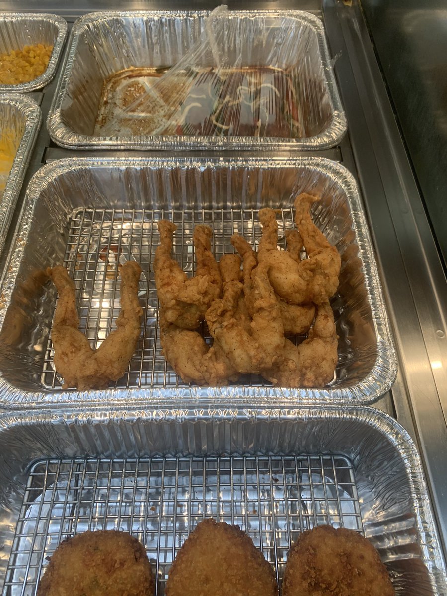 Those are frog legs at the Foodfair deli in Wheelersburg 🐸👀