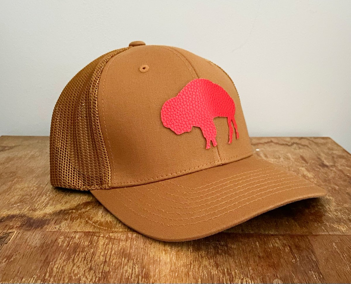 🚨Merch giveaway🚨

I messed up which means free stuff 😁

FlexFit Hat
Mid-profile 
Structured front
Mesh back 
Pre-curved visor 
Spandex sweatband
OS fits most
Leatherette 🦬 (won’t fade in the sun)
Your choice of small or large patch

Just like &amp; RT 

Winner picked Sun 9 July