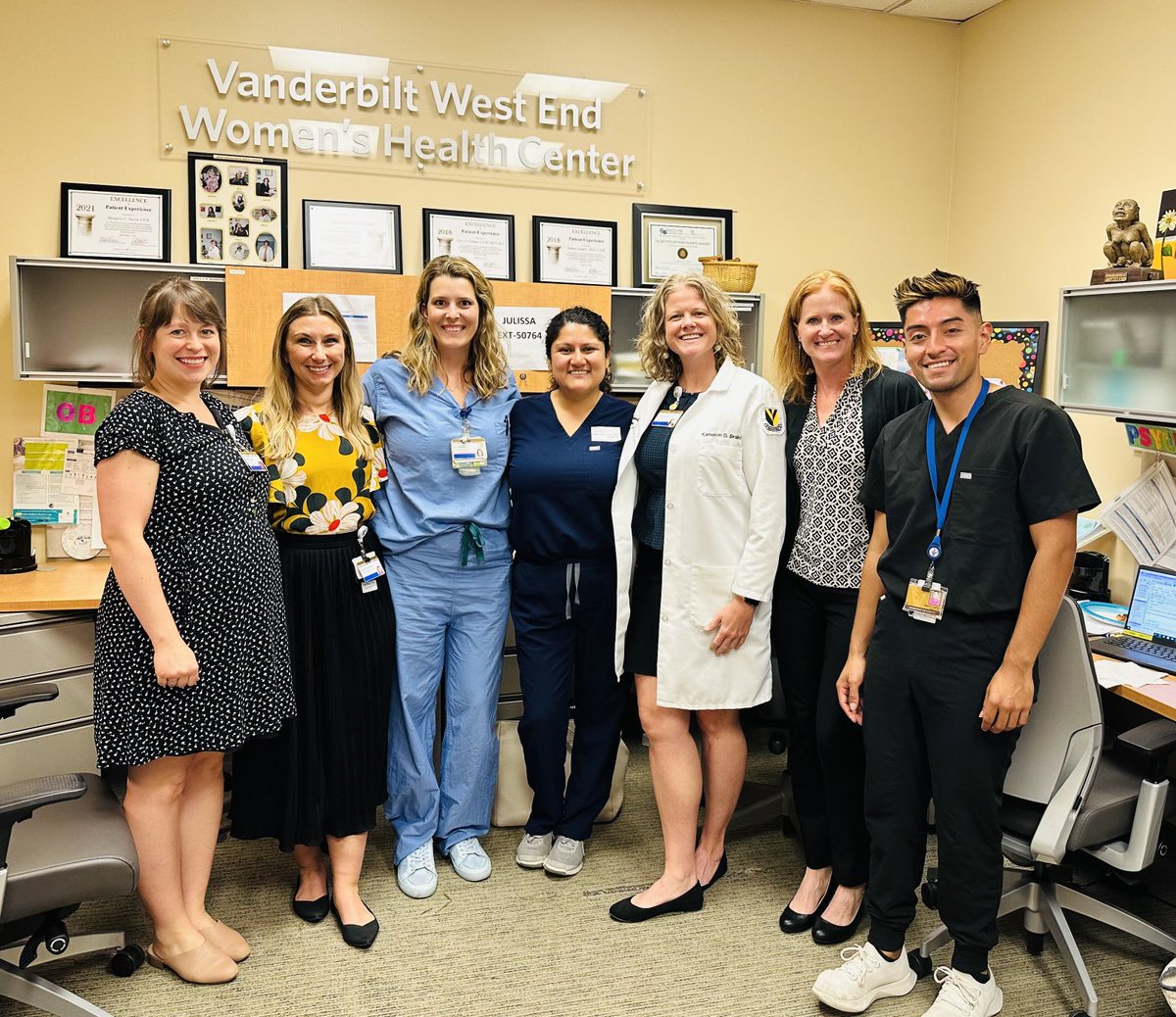 AprilKapu's tweet photo. Meet the amazing WHNPs &amp; CNMs at Nashville’s Vanderbilt Midwifery and Women’s Health Clinic at Melrose! ⁦@VanderbiltNurse⁩ Faculty and Students ⁦⁩ VUSN #1 Midwifery Program in U.S. ⭐️Awards for Excellence in Patient Experience ⁦⁦⁦⁦⁦⁦@VUMChealth⁩ https://t.co/w8IwpA9JwF
