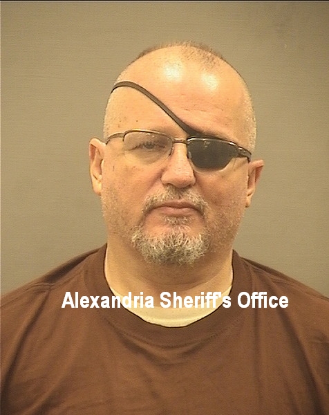 MacFarlaneNews's tweet photo. FLASH:  OathKeepers Found Stewart Rhodes has been transferred to the Cumberland federal correctional facility in Maryland.

He's set to serve *18 years* in Jan 6 seditious conspiracy case.  

https://t.co/0pM4fsbA8E https://t.co/FEYlALz1be