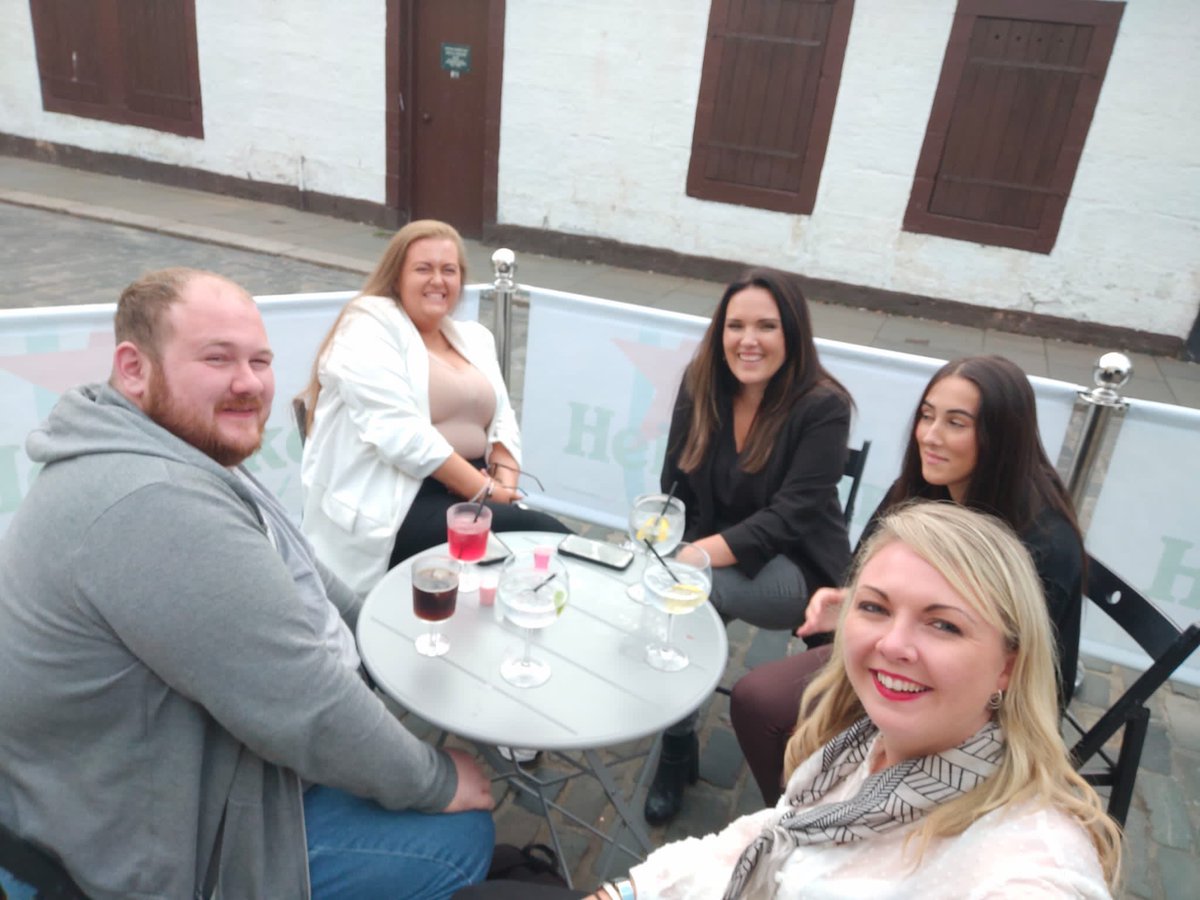 Jacquic3012's tweet photo. Supporting our Payroll Client @ The Bungalow @engagefinance https://t.co/2sUEcZ0fSb