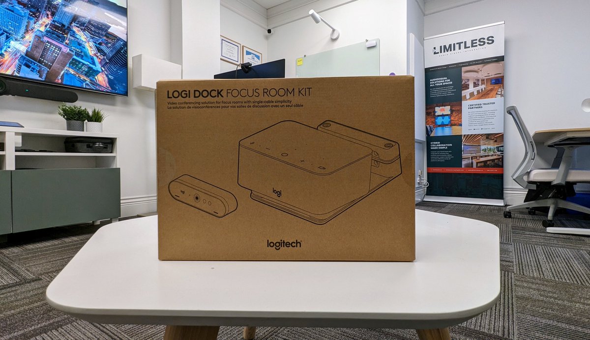 LimitlessAV's tweet image. Another @LogitechBiz solution just landed at our office.👀

We&apos;re looking forward to deploying the @Logitech Logi Dock Focus Room Kit in the Limitless AV Experience Center.

#Logitech #LogiDock #NewLogicOfWork #Vancouver #AVTweeps