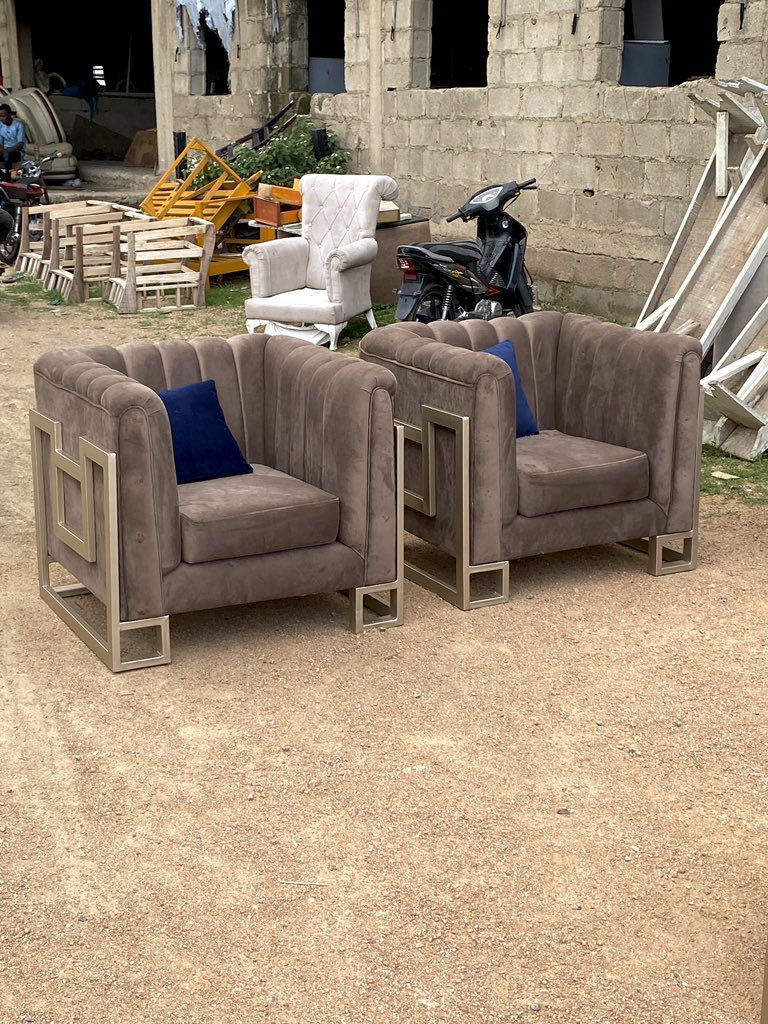 IgFurniture's tweet photo. Perfect 🔨🤗 https://t.co/Zp0k1gtayb