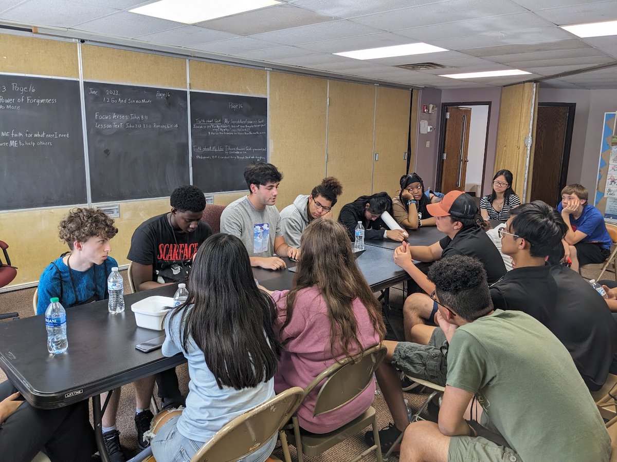 OSUengineering's tweet photo. Last week Prof. David Delaine &amp; @SeeBrilliance_, a non-profit led by alum Nathan Harris, welcomed Young Scholars Program high school students to design/construct innovative vertical agricultural systems for the Charles Madison Nabrit Memorial Garden @ODIatOSU https://t.co/h7rggxrQsz