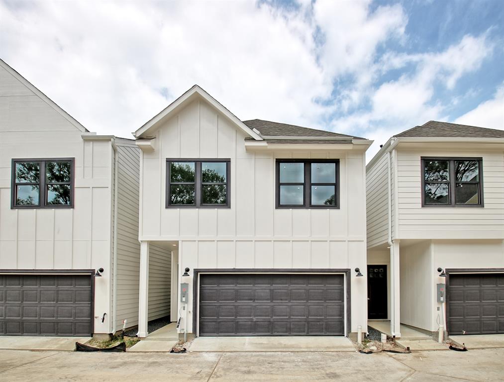 RFSkinHolly's tweet photo. See what this home has to offer! Contact me for a showing today. #homesforsale #realestate  https://t.co/YvDKHDN41c https://t.co/rZtnXGayJC