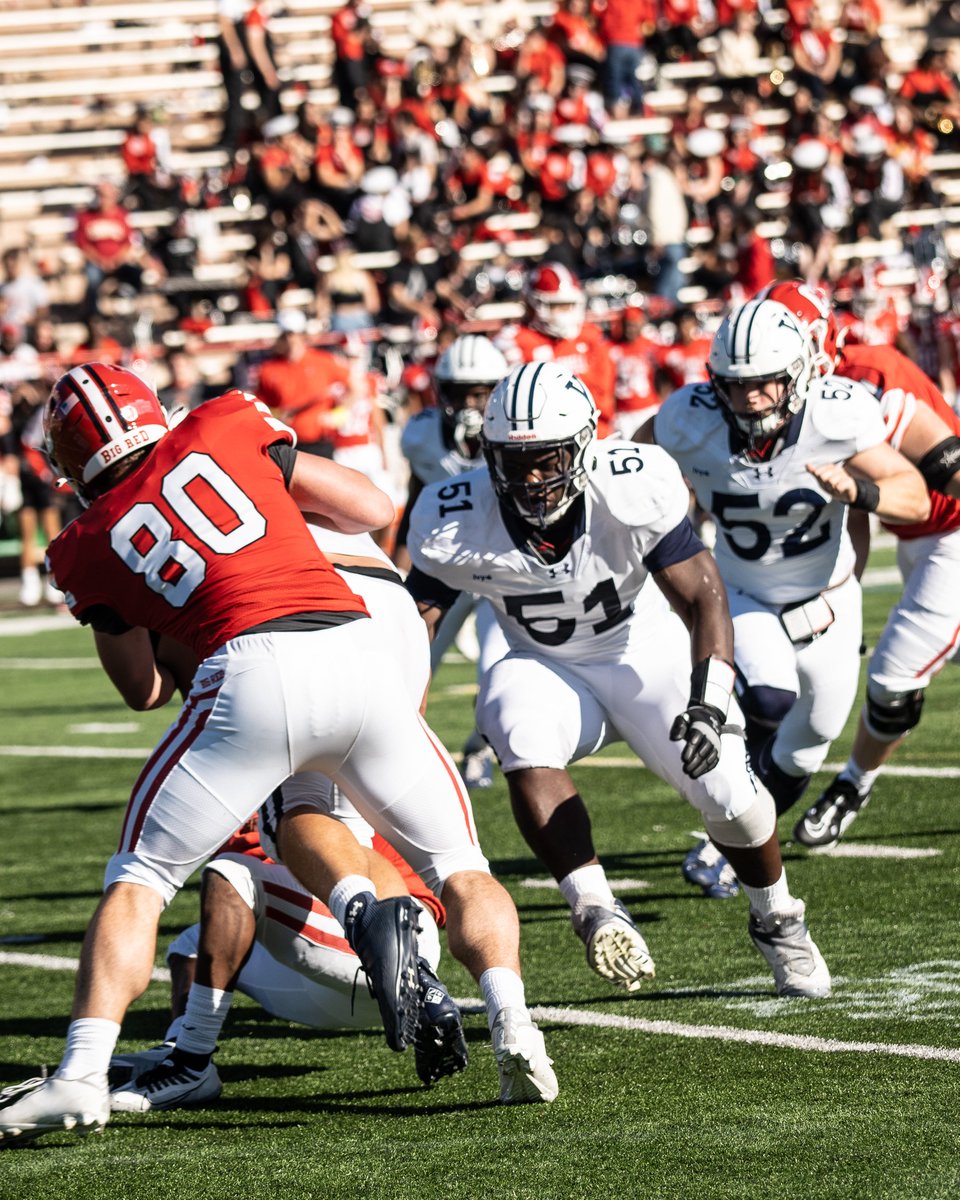 Yale Football tweet media