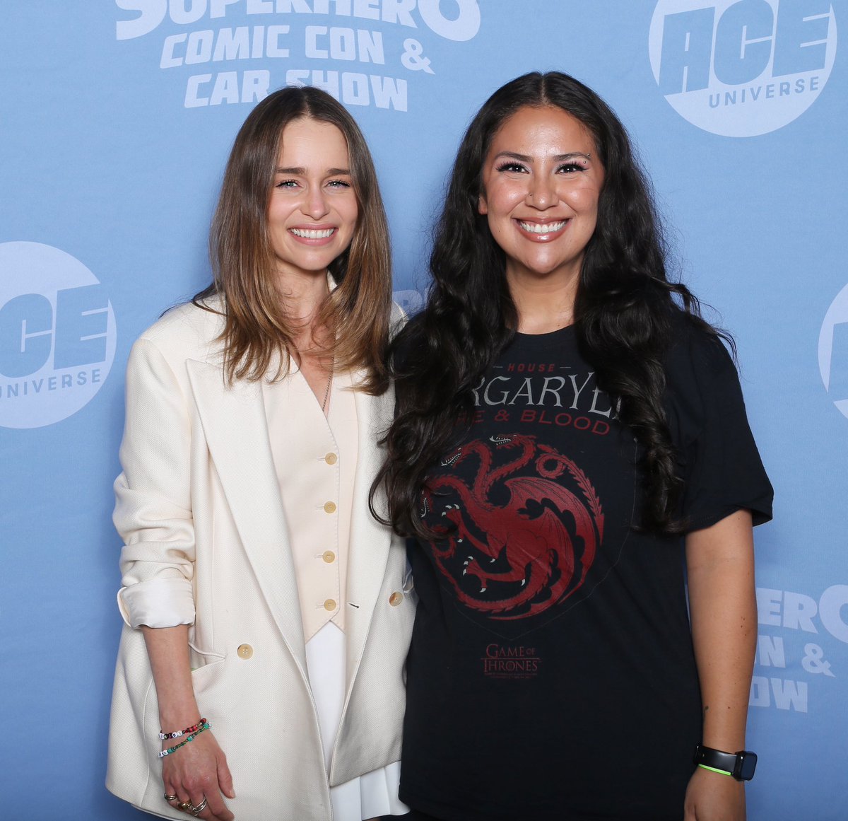 angelgarz7's tweet photo. 🔥 Emilia Clarke 🐉 She was LOVELY

#emiliaclarke #daenerys #housetargaryen #fireandblood #hbo #gameofthrones #got #secretinvasion #skrull #marvel #mcu #superherocomicconandcarshow #scccs #superherocomiccon #acecomiccon https://t.co/rzNtwePjCi