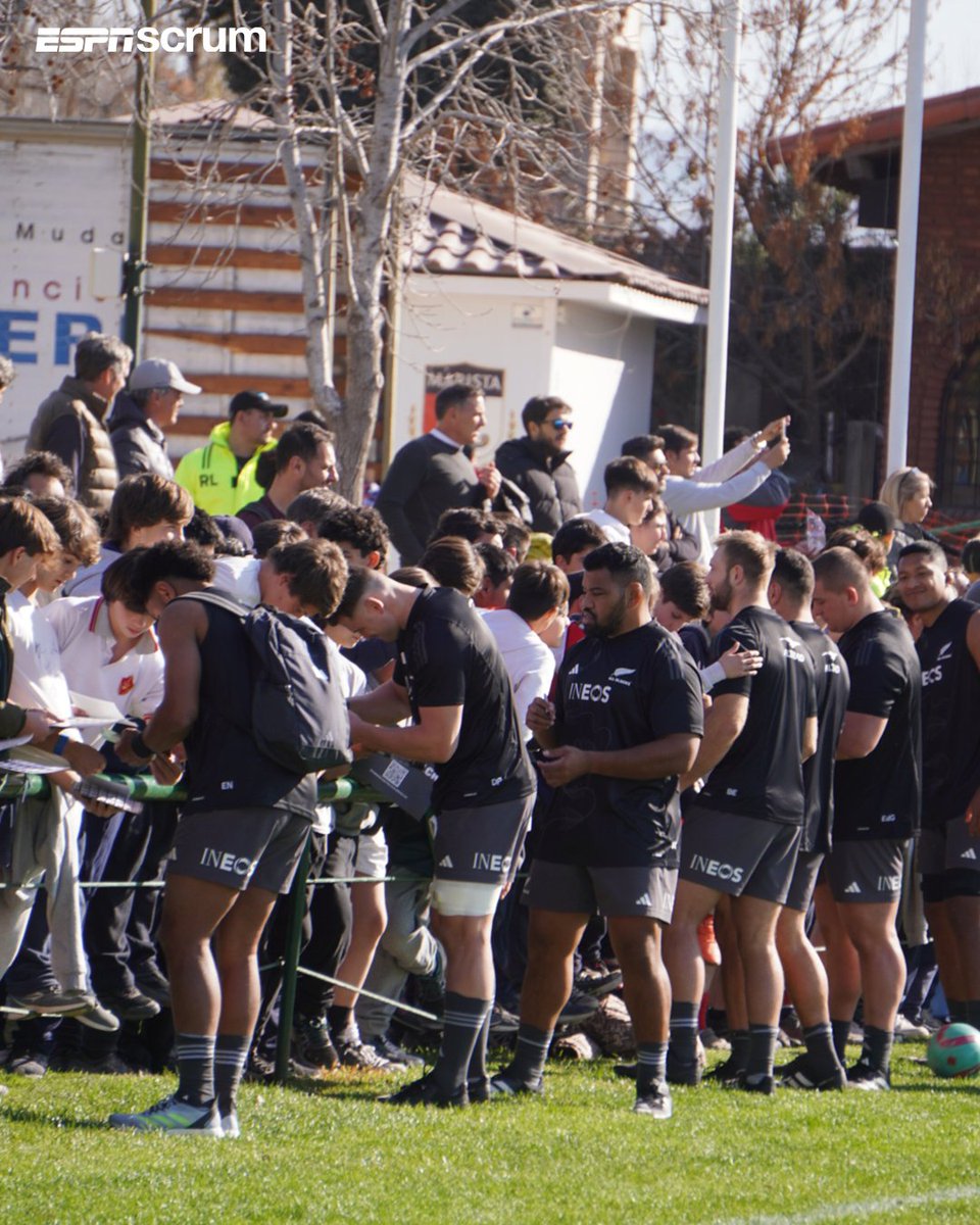 ScrumRugby tweet media