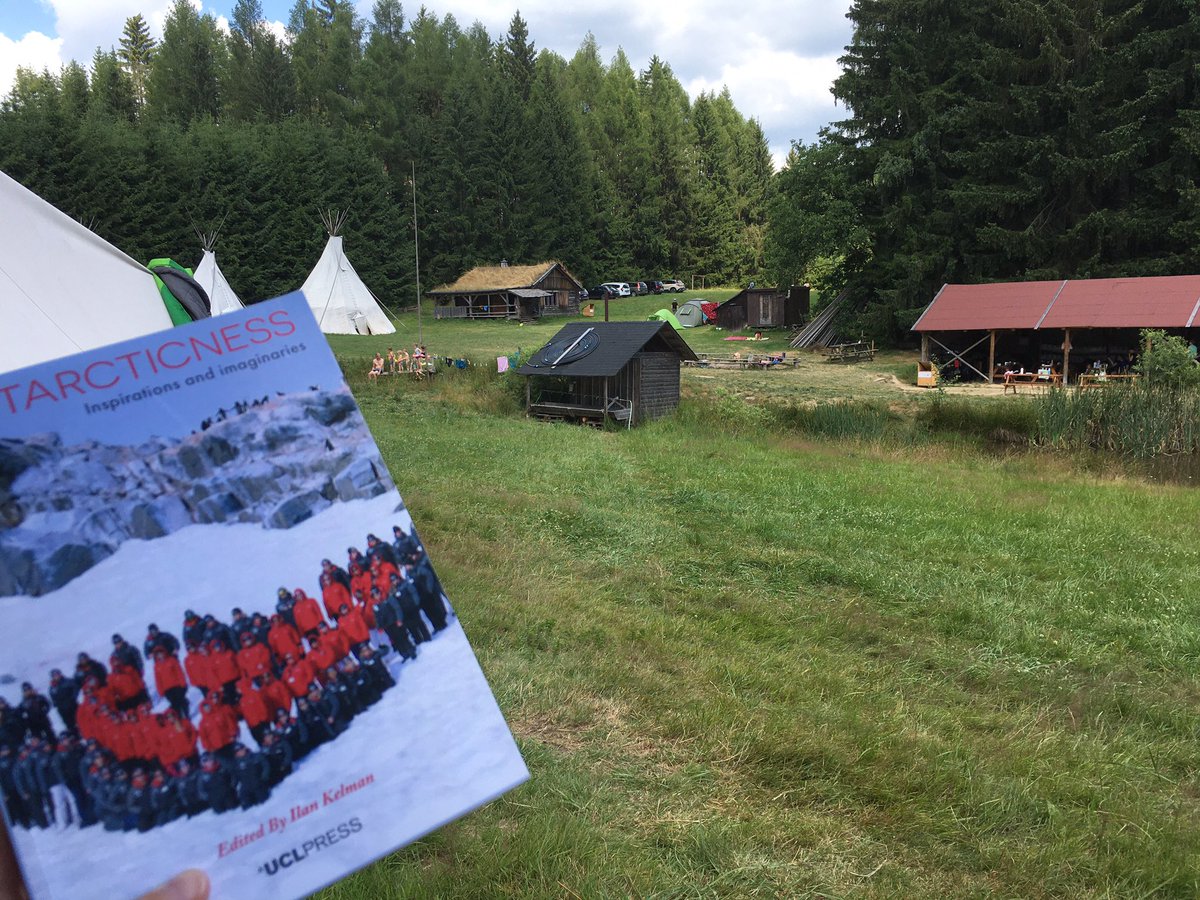 Today I was reading in the Czech woods for my upcoming postdoc #guidebest @RUG_Arctic #Antarctic #tourism #Sustainability