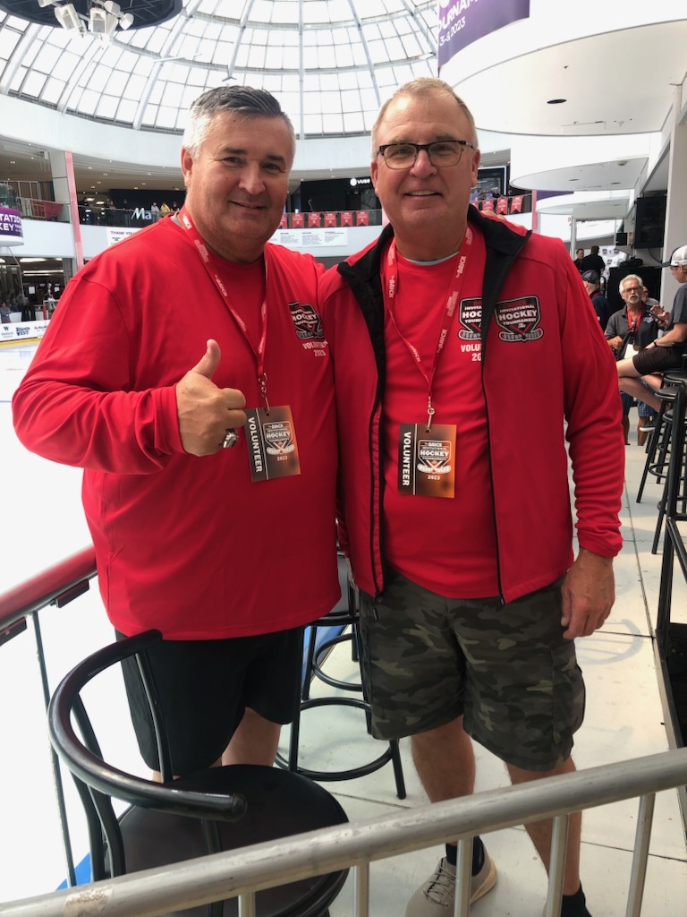 cac_hockey's tweet photo. Great to see the #CACalumni Volunteering at the Brick Tournament! Their dedication to the game continues to shine through as they support the next generation of hockey stars. Proud of our alumni making a positive impact on &amp; off the ice! 🏒🔥 #HockeyCommunity #YouthDevelopment https://t.co/aCMsuCC5kg