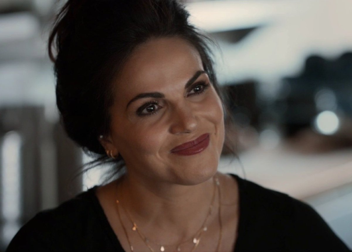 isthatmyjacket_'s tweet photo. This smile is def a Lana thing  🥹🤏🏻 https://t.co/4bssvJBQO9