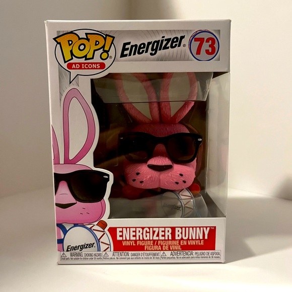 UniqueFashion's tweet photo. So good I had to share! Check out all the items I'm loving on @Poshmarkapp #poshmark #fashion #style #shopmycloset #pleaser #crownivy #funko: https://t.co/0EGmwZKRiu https://t.co/yeinZa2tn9