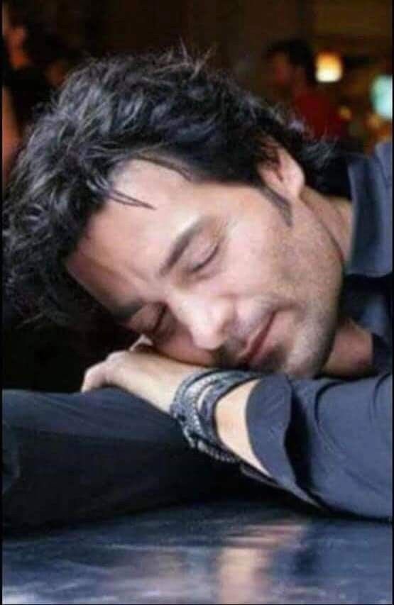 Durmiendo como el angelito que soy 😇 🤣
