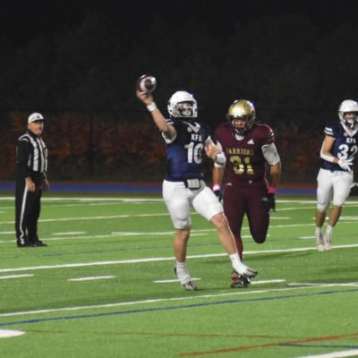 jakelemming's tweet photo. Who Are Some of the Top QBs Right Now in Canada?

@jackson_plante 6'3" 215
@CasselmanBen 6'1" 195
@ChartrandAshton 6'3" 185
@MarekFilipek15 6'2" 170
@AdrianMohamme18 6' 170
@DanielDykema 6'5" 180
@BlakePenner4 6'3" 170

Coverage of Canada's Top Prospects
https://t.co/q4HyzlDrIr