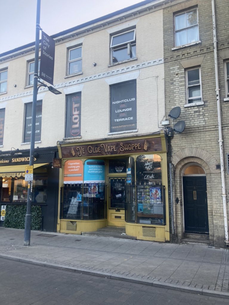 RIP Henry VIII, you would have loved elf bars x