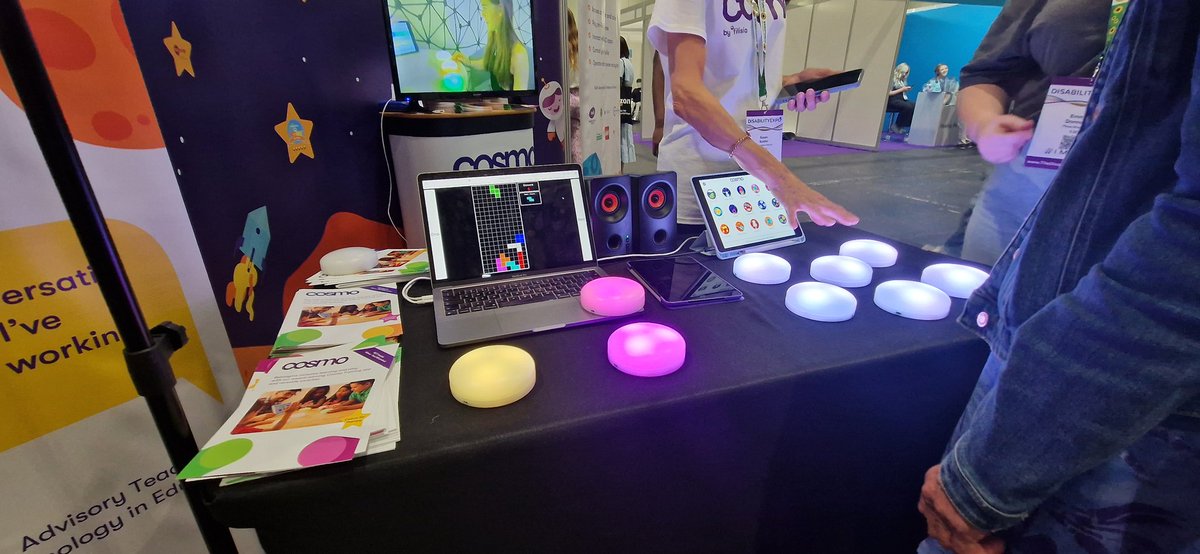 A2ndVoice's tweet image. Lovely to see you again...  hopefully catch up at one of our #HAFprogram @isensorycic