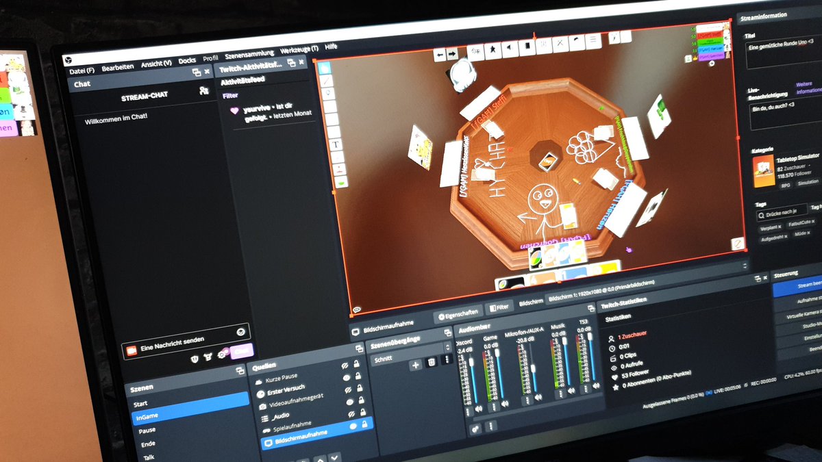 Streamsche ist live auf Twitch.tv/Goerchen 💙💙💙