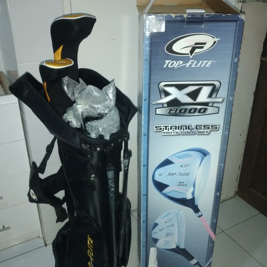 WAMushakwe's tweet photo. Brand new Topflite golf set $350.

0773385665 https://t.co/BjejSWJvO6