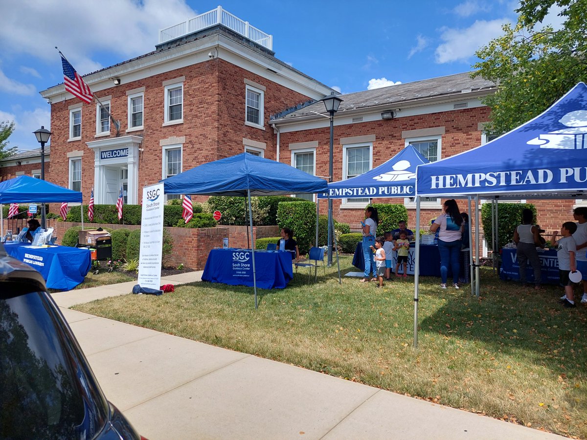 Hempstead_PL's tweet photo. Our first #FrontLawnFriday of the summer was a huge success! Thank you to @SenKevinThomas and all
the wonderful organizations who shared the day with us! https://t.co/0yXX6YJzmc