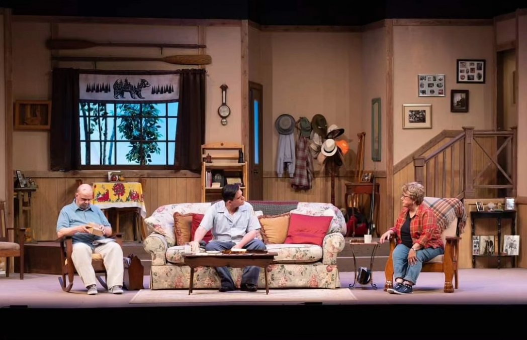 CountyPlayers's tweet photo. It’s Opening Night!

ON GOLDEN POND
By ERNEST THOMPSON
Directed by BILL PECKHAM

TICKETS: https://t.co/NrZVpww2OE

Bronze sponsored by Lehan's Lawn &amp; Landscaping Inc.

Season 66 is sponsored by Hudson Valley Credit Union

📸 Louisa Vilardi Photography https://t.co/DXAY9NSMh3