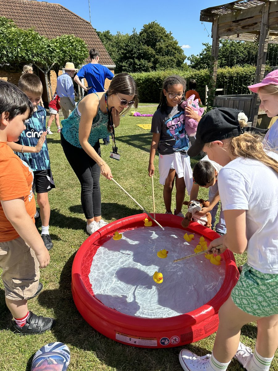 Celebrating the end of Year 4’s Archie journey by visiting the residents at <a href="/TheAbbeyfield/">The Abbeyfield</a> for games, discussion and some singing. <a href="/NorthTown4PC/">North Town 4PC</a> <a href="/NorthTown3EF/">North Town 4EF</a>