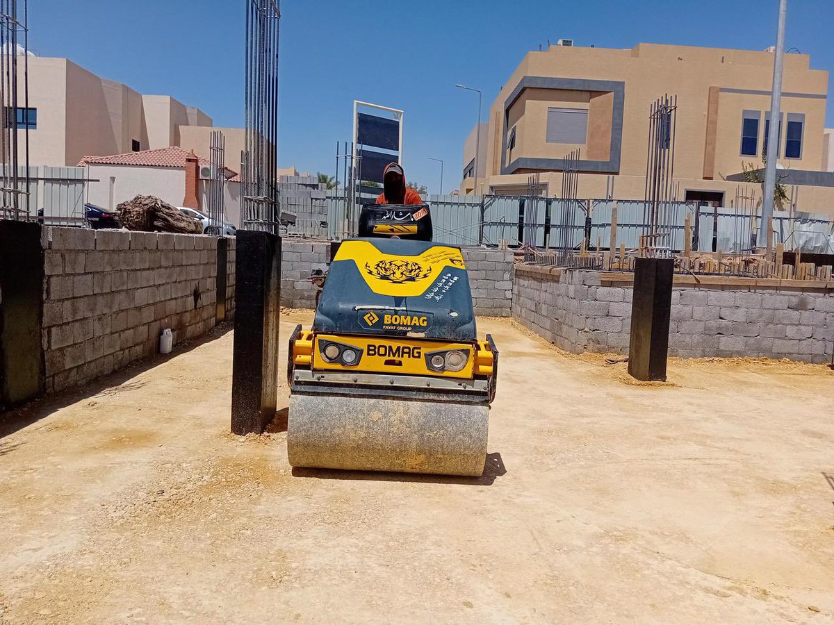 codefingerprint's tweet image. مشروع تنفيذ #فيلا المصيف 
نعمل بطريقه  احترافيه عاليه ف البناء وتشييد 
من حفر وصبة نظافه كامل الارض 
وتنفيذ القواعد على ارض صبه 
والعزل والدفان على طبقات وفحص كل طبقه وضمان على جميع الاعمال المنفذه
#بصمة_الكود