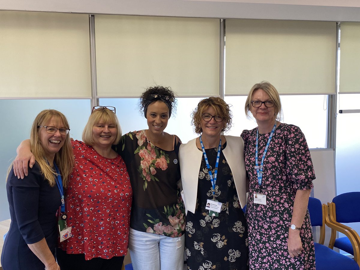 Helen Bayley tweet media