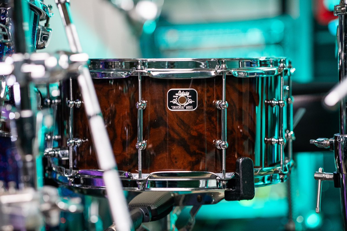 I’m giving away this ($450) snare for free! Want to enter? Learn how here 👉🏼
youtu.be/MlwdquinsL4