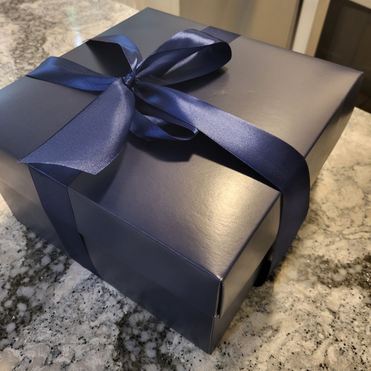 SoulivityM's tweet photo. โค๏ธWow! What a wonderful way to end the week with these wonderful gifts from our dear friends at https://t.co/iUDPMOBpo9!๐ I can't wait to use each of them.ย Thank you so much for the scent of love and joy!ย
#soulivity #pureplacid #candles #giftsofjoy #happiness #inspiration https://t.co/D7v2R0Ac08