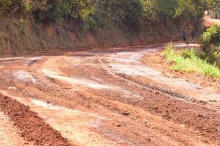 MilteBurundi's tweet photo. La route Ruvubu vers #Mugera en cours de réhabilitation pour améliorer son état de praticabilité. @NtareHouse, 
@BurundiGov, 
@ARBurundi 
@Capt_Dukundane https://t.co/aeomMYVbUJ